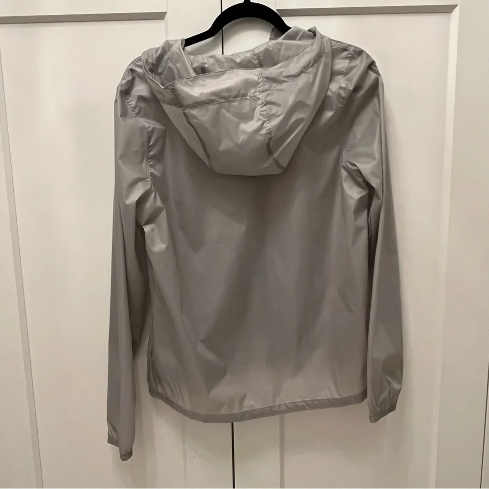 The North Face
Cyclone Water Repellent Rain Jacket Windbreaker Gray/Peach Size M - Picture 6 of 8